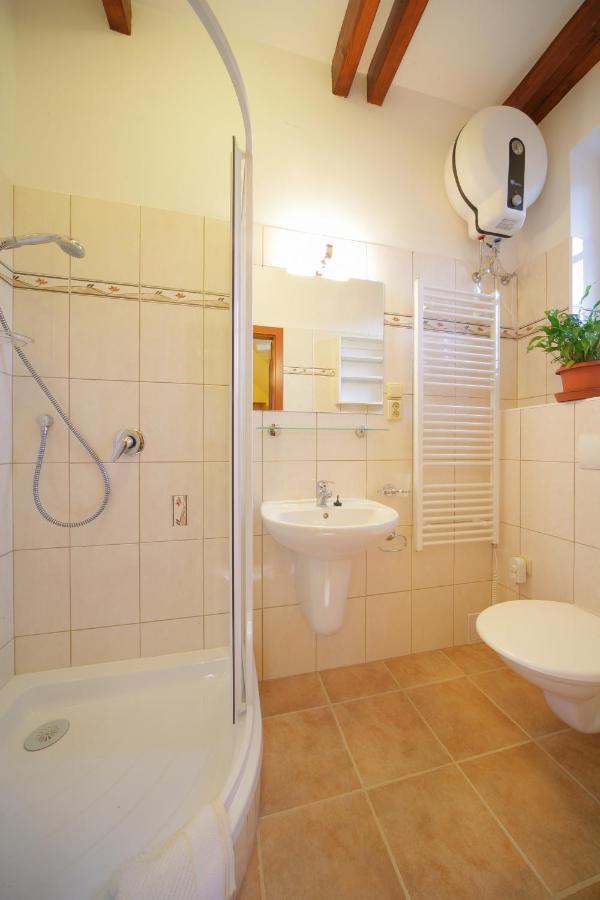 Apartmany Mlyn ロキトニツェ・ナト・イゼロウ エクステリア 写真