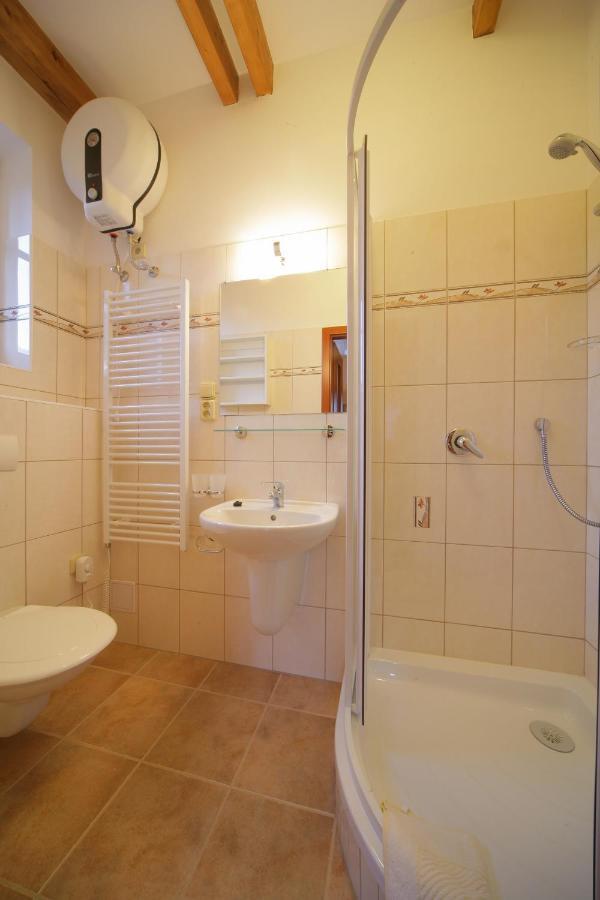Apartmany Mlyn ロキトニツェ・ナト・イゼロウ エクステリア 写真